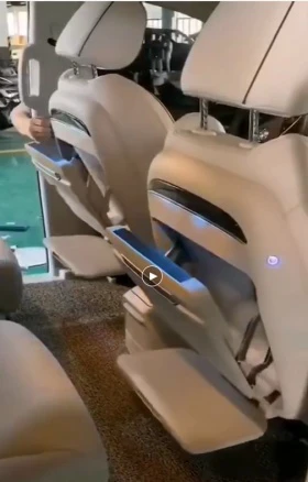 カーシートスライドのコンポーネントは何ですか