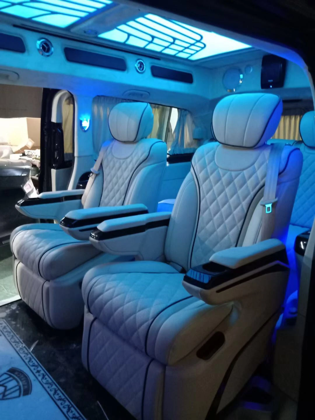 車の内装改造の基準は？