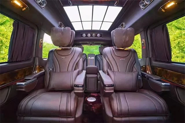 メルセデス・ベンツ V260L トップ カスタム 7人乗り高級商用車、ケッティ エベレスト トライアンフ エディション