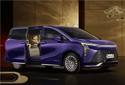Buick Century共同ブランドのGaodingシリーズが発売され、1,089,900元で販売されました。