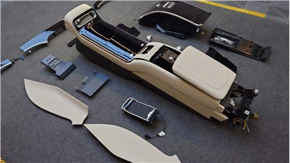 高級車のインテリアアクセサリーは、メルセデスベンツ Sクラス W223 リア中央アームレストトンネルに適しています。