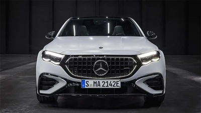 メルセデス・ベンツ AMG E53 セダンとワゴンが発売